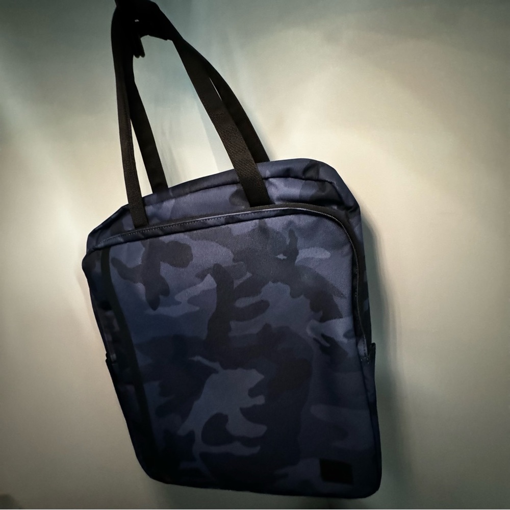Herschel Supply Blue Camouflage Lap top Backpack /Tote(18L)